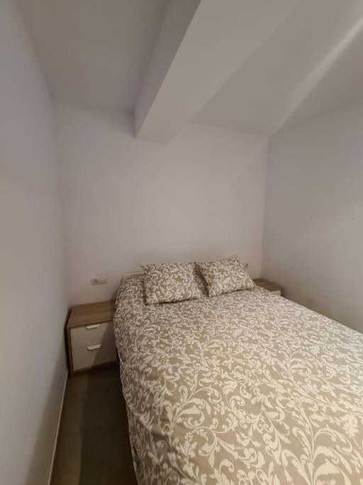 Precioso Apartamento En El Pirineo Catalan La Pobla de Lillet Bagian luar foto