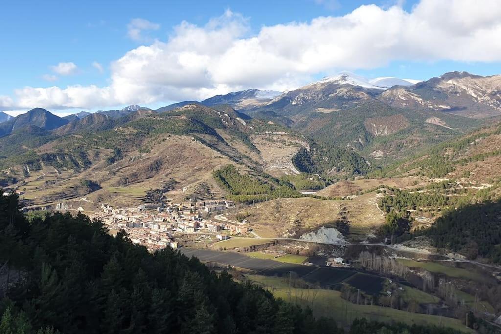 Precioso Apartamento En El Pirineo Catalan La Pobla de Lillet Bagian luar foto
