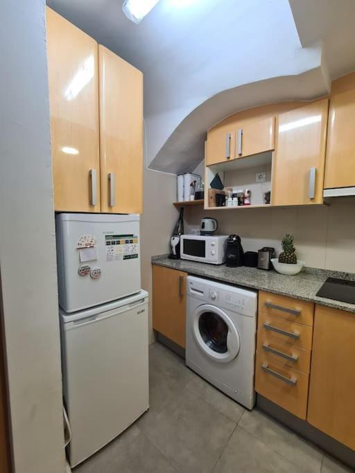 Precioso Apartamento En El Pirineo Catalan La Pobla de Lillet Bagian luar foto