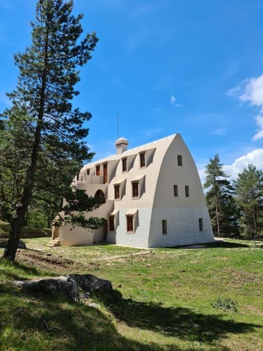 Precioso Apartamento En El Pirineo Catalan La Pobla de Lillet Bagian luar foto