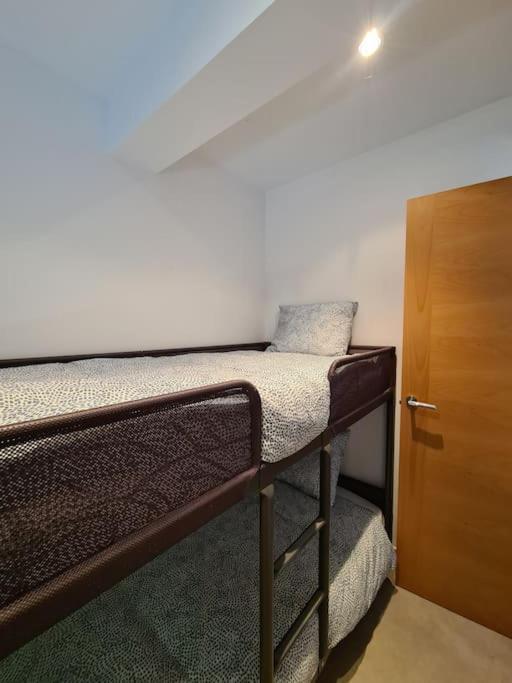 Precioso Apartamento En El Pirineo Catalan La Pobla de Lillet Bagian luar foto